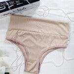 Calcinha Cinta com Cós Alto de Pala Dupla